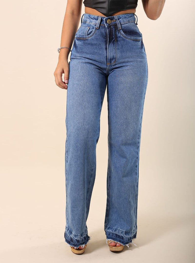 Calça Jeans Wide Leg Detalhe Na Barra